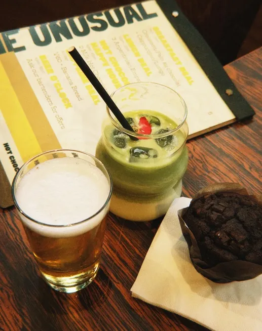 Beer, matcha and muffin at The Unusual